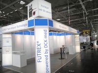 Messestand Nr 3 mieten wei&szlig; blau